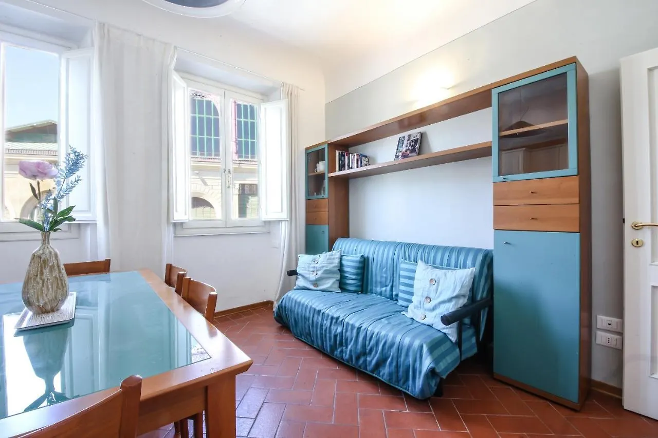 Apartments Florence - San Martino 0*,  Italy